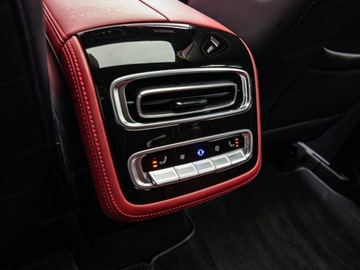 Omoda 9 1.5 T-GDI 537KM 2025 OMODA Omoda 9 1.5 Super Hybrid Exclusive AWD Suv 537KM 2025, zdjęcie 10