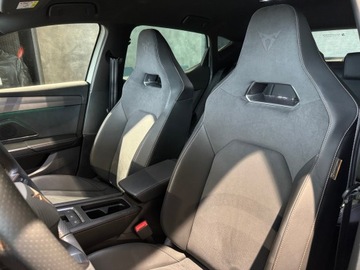 Cupra Leon II Hatchback 1.5 eTSI MHEV 150KM 2024 Cupra Leon 1.5 eTSI 150KM DSG, Salon Polska, Bezwy, zdjęcie 6