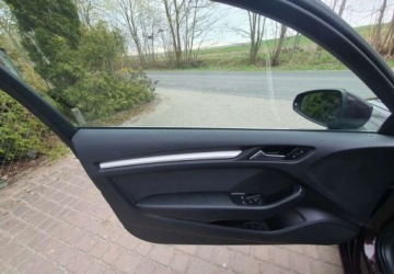 Audi A3 8V Hatchback 3d 2.0 TDI 150KM 2012 Audi A3 3-drzwiowe Audi A3 3-drzwiowe 2.0 TDI sport 2.0 Diesel 150KM, zdjęcie 8