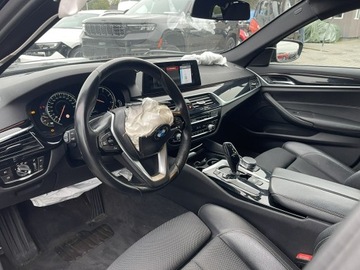 BMW Seria 5 G30-G31 Touring 530d 265KM 2017 BMW 530 XDrive Skóra Kamera Podgrzewanie Pamięć, zdjęcie 6