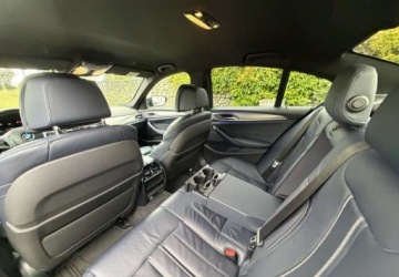 BMW Seria 5 G30-G31 Limuzyna 520d 190KM 2019 BMW Seria 5 BMW Seria 5 520d xDrive M Sport sport 2.0 Diesel 190KM, zdjęcie 34