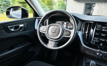 Volvo XC60 II 2021 Volvo XC 60 2,0 D D4 190 KM Geatronic FULL LED Klimatronic Kamera 2.0 197KM, zdjęcie 23