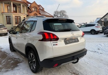 Peugeot 2008 I SUV Facelifting 1.2 PureTech 110KM 2017 Peugeot 2008 1.2 Benzyna 110KM, zdjęcie 18