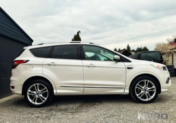 Ford Kuga II SUV 2.0 TDCi 150KM 2016 Ford Kuga Bezwypadkowy, 4x4, FV23, Vignale, KredytowanieLeasing, gwarancja, zdjęcie 1