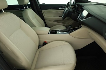 Opel Insignia I Sports Tourer Facelifting 2.0 CDTI Ecotec 170KM 2017 Opel Insignia 2.0 CDTI, Salon Polska, 167 KM, zdjęcie 6