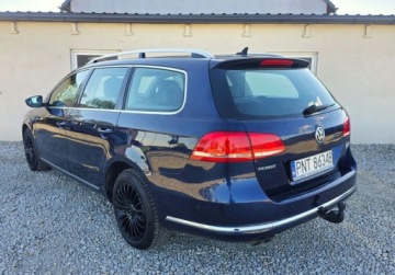 Volkswagen Passat B7 Variant 2.0 TDI CR DPF BlueMotion 140KM 2011 Volkswagen Passat Sliczny 2.0 TDI Bogata Wersja ORYGINAL Zadbany NISKI PRZ, zdjęcie 2
