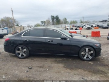 Mercedes Klasa C W206 2022 Mercedes-Benz Klasa C MERCEDES-BENZ C 300 SEDAN 2.0 Benzyna 255KM, zdjęcie 1
