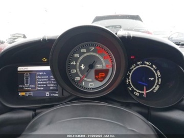 Ferrari California 2017 Ferrari California T 2017 3.9l 3.9 Benzyna 553KM, zdjęcie 10