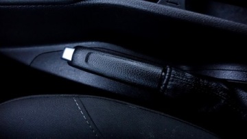 Ford Focus III Kombi Facelifting 2.0 TDCi 150KM 2016 .. Nawigacja .. Grzana Kierownica , Fotele i SZYBY .. Czujniki parkowania ., zdjęcie 36