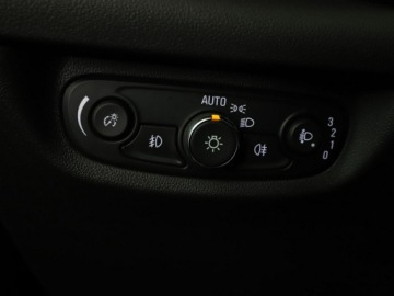 Opel Insignia II Sports Tourer 1.5 Turbo 165KM 2017 Opel Insignia Automat półskóra navi klima auto, zdjęcie 31