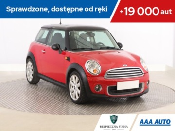 Mini One II Hatchback Facelifting 1.6 98KM 2010