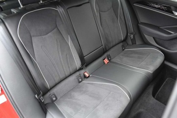 Volkswagen Passat B8 Variant Facelifting 2.0 TDI SCR 150KM 2025 Volkswagen Passat Variant 2.0TDI DSG 150KM Elegance HAK IQ.Drive 17 Sporto, zdjęcie 32