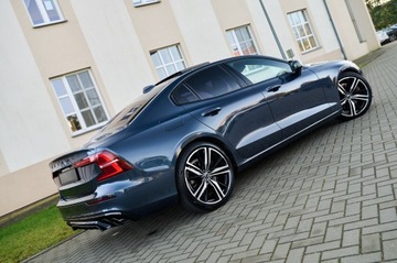 Volvo S60 III Sedan 2.0 T5 250KM 2019 R-DESIGN Z PAKIETEM HEICO__ 250KM __MEGA WYPOSAŻENIE, zdjęcie 4