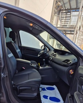 Renault Scenic III Van Facelifting 1.6 16v 110KM 2012 Renault Scenic 1.2 BOSE Zarejestrowany Ekonomiczny 1.2 Benzyna 110KM, zdjęcie 9