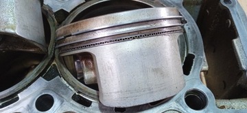 YAMAHA TDM 850 4TX ЦИЛИНДРЫ ПОРШНИ ЦИЛИНДРЫ ПОРШНИЦЫ