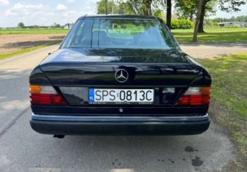 Mercedes W124 Kombi 3.0 D 109KM 1992 Mercedes-Benz W124 (1984-1993) 3.0 Diesel 110KM, zdjęcie 4