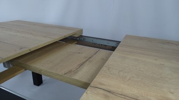 Stół Duży DĄB HALIFAX EGGER Rozkładany 90x160/210