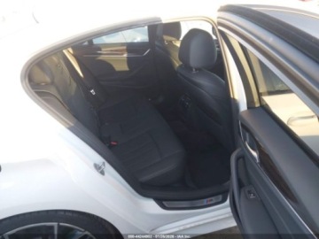 BMW Seria 5 G30-G31 2021 BMW Seria 5 530i 2021 2.0 Benzyna 248KM, zdjęcie 12