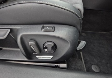 Volkswagen Passat B8 Variant Facelifting 2.0 TDI SCR 150KM 2025 Volkswagen Passat Variant Elegance 2.0TDI 150KM DSG Gwarancja Matrix ACC K, zdjęcie 13