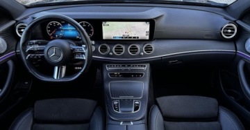 Mercedes Klasa E W213 Limuzyna 2.0 220d 194KM 2020 Mercedes-Benz Klasa E REZERWACJA SalonPL Od Dealera 4Matic AMG Line Kamera, zdjęcie 19
