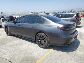 BMW Seria 7 G70 2023 BMW Seria 7 740i 2023 3.0l 3.0 Benzyna 375KM, zdjęcie 1