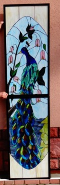Витражное панно «Павлин» витражное остекление двери