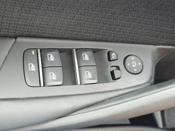 BMW Seria 5 G30-G31 Touring 520d 190KM 2019 BMW 520 2.0d, 190KM, Kamery, zdjęcie 34