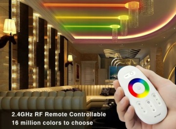 RGB+W КОНТРОЛЛЕР 12V/24V , комплект + пульт дистанционного управления