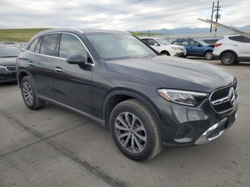 Mercedes GLC C254/X254 2023 Mercedes-Benz GLC 2023 300 4matic 2.0l 2.0 Benzyna 255KM, zdjęcie 4