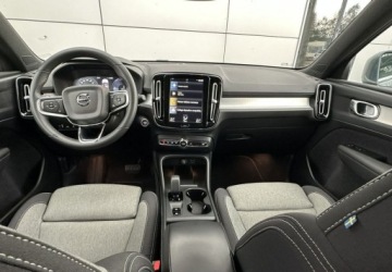 Volvo XC40 Crossover Plug-In Facelifting 1.5 T4 211KM 2022 Volvo XC 40 Nowy model Navi Kamera ACC Led Virtual FV23 1.5, zdjęcie 10