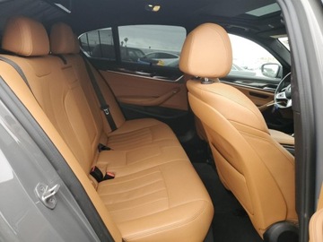 BMW Seria 5 G30-G31 2022 BMW Seria 5 540i 2022 3.0l 3.0 Benzyna 335KM, zdjęcie 10