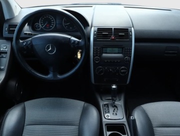 Mercedes Klasa A W169 Coupe 1.5 150 95KM 2007 Mercedes A A 150 , Automat, Klima, Tempomat, zdjęcie 6