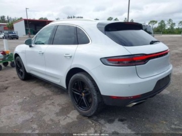Porsche Macan 2021 Porsche Macan 2021r., 4x4, 2.0L 2.0 Benzyna 248KM, zdjęcie 2