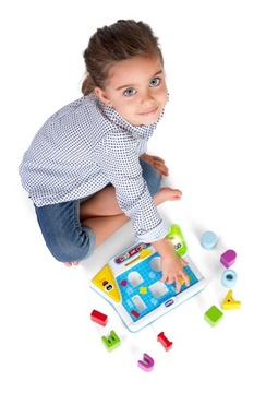 CHICCO Развивающие красочные гласные фигуры PL