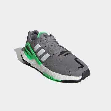 Мужские кроссовки ADIDAS DAY JOGGER nite boost 41 1/3