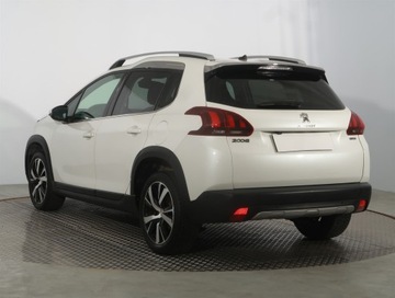 Peugeot 2008 I SUV Facelifting 1.2 PureTech 110KM 2016 Peugeot 2008 1.2 PureTech, Salon Polska, zdjęcie 3