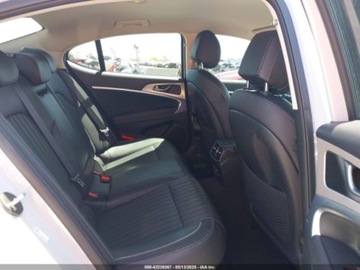  Genesis G70 3.3T 2022 3.3 Benzyna 365KM, zdjęcie 11