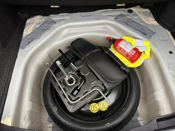 Toyota Corolla XI Sedan Facelifting 1,6 Valvematic 132KM 2017 Toyota Corolla 1.6 benzyna/Biała perła/Kamera, zdjęcie 23