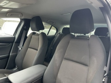 Mazda 3 IV Sedan 2.0 Skyactiv-G 122KM 2019 Mazda 3 mHEV Podgrzewanie Kamera Klimatronik BOSE, zdjęcie 11