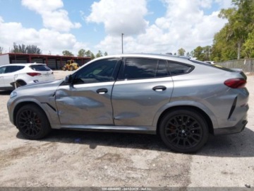 BMW X6 G06 2024 BMW X6 XDrive40I 2024 3.0 Benzyna 375KM, zdjęcie 1