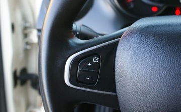 Renault Captur I Crossover Facelifting 0.9 Energy TCe 90KM 2018 Renault Captur Renault Captur 0.9 Energy TCe Life Benzyna 90KM, zdjęcie 15