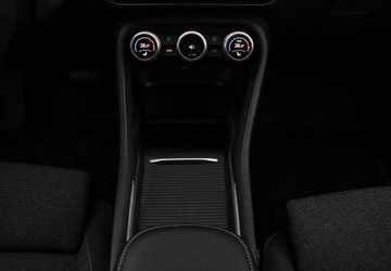 Skoda Kodiaq I SUV Facelifting 2.0 TDI SCR 150KM 2024 Skoda Kodiaq 2.0 TDi 150KM Selection DSG, Podgrzewane Fotele, Kamera Cofan, zdjęcie 15