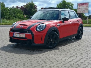 Mini Mini F56 Cooper S 3D Facelifting 2.0 S 178KM 2022 Mini Cooper S 2.0 178KM Automat Virtual Panorama FULL LED EUROPA