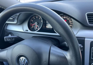 Volkswagen Passat B7 Variant 1.4 TSI BlueMotion 122KM 2011 Volkswagen Passat 1.4 TSI 122KM 6Bieg.Nowy Rozrz.Navi.Hak Grzanie Klimatr., zdjęcie 25