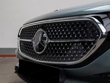 Mercedes Klasa E W214 2025 E Klasa 300 de 4-Matic AMG 2.0 (326KM) 2025, zdjęcie 2