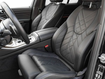 BMW X5 G05 SUV 3.0 30d 286KM 2023 BMW X5 WJ1041M#xDrive30d M Sport Podgrz.f Ambient, zdjęcie 12