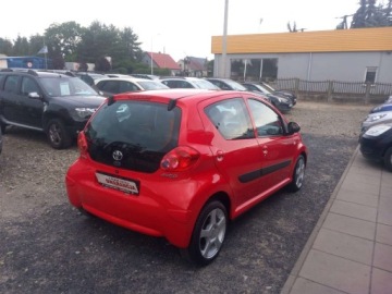 Toyota Aygo I 2008 Toyota Aygo TOYOTA AIGO 1000 benzyna klimatyzacja zarejestrowany Benzyna, zdjęcie 3