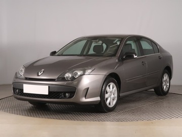 Renault Laguna III Hatchback 2.0 dCi 150KM 2010 Renault Laguna 2.0 dCi, Navi, Klima, Klimatronic, zdjęcie 1