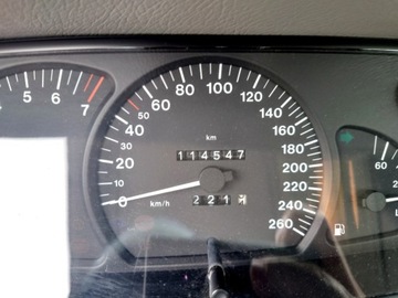 Opel Omega B Sedan 2.5 i V6 170KM 1994 Opel Omega Opel Omega 2.5 Benzyna 170KM, zdjęcie 10