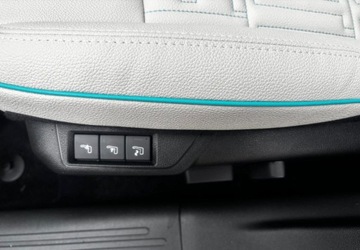 Fiat 2025 Fiat 600 Hybrid 145 KM Seria 2 Najbogatsza wersja Nowy 1.2 Hybryda, zdjęcie 17